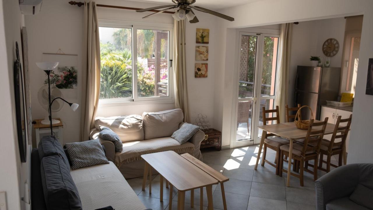 Villa Kiveli Ayía Nápa Extérieur photo