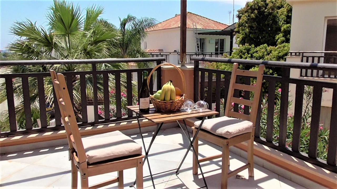 Villa Kiveli Ayía Nápa Extérieur photo
